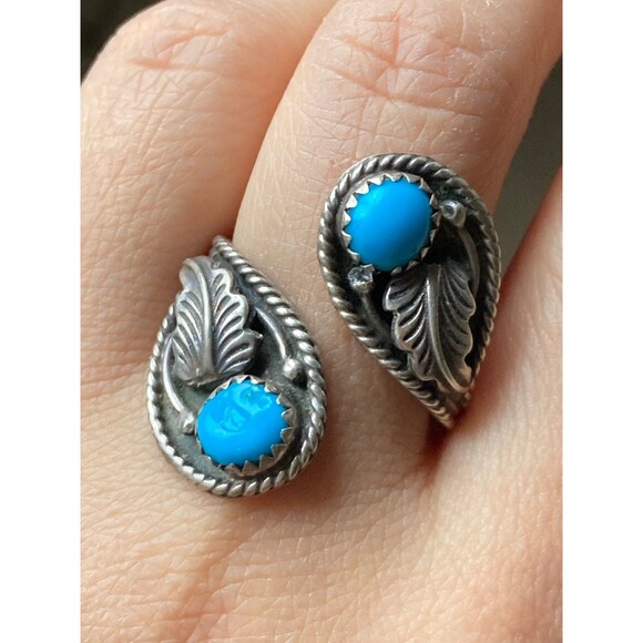 Vintage signed J J sterling silver Turquoise adjustable ring - Picture 1 of 6